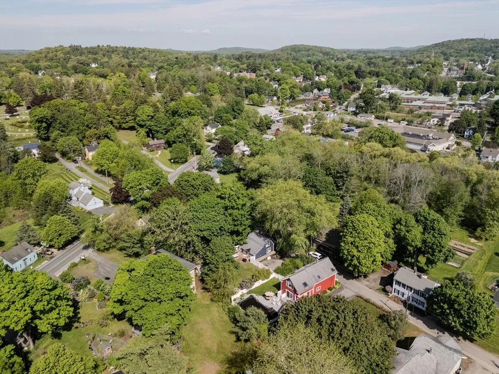 Photo of 9 Kendricks Ct