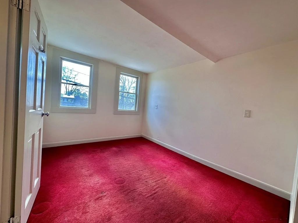 Photo of 40 Sandwich Rd