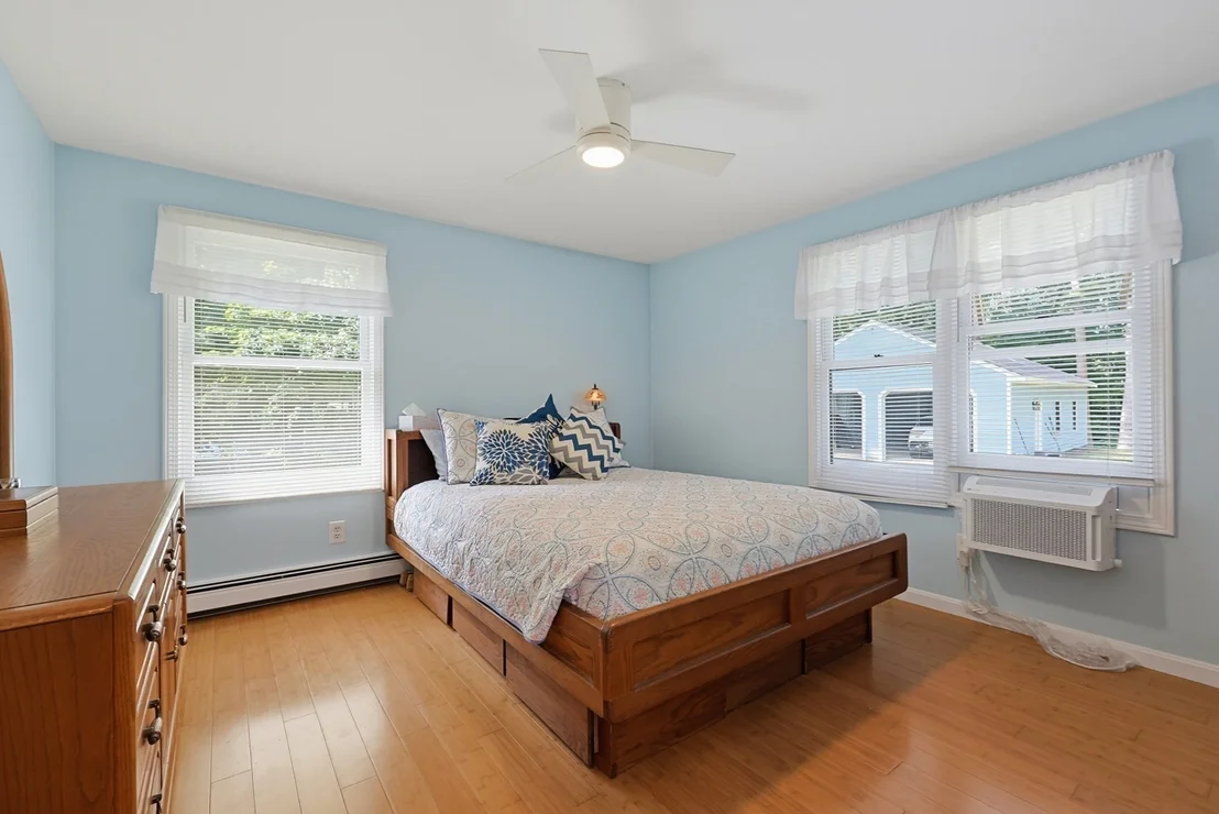 Photo of 343 Central St