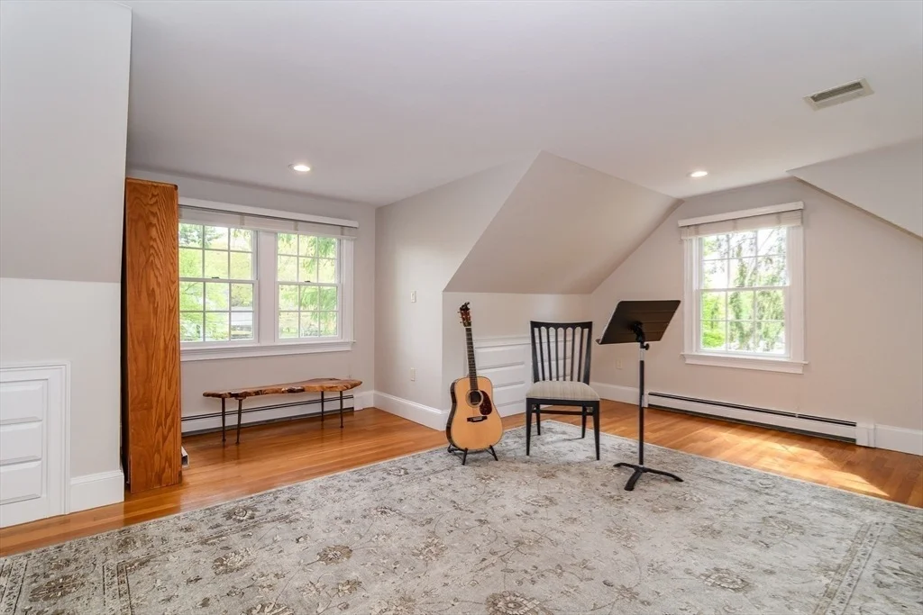 Photo of 17 Lancaster Drive