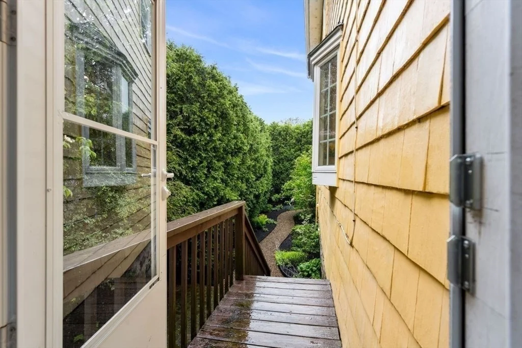 Photo of 8 Warren Road
