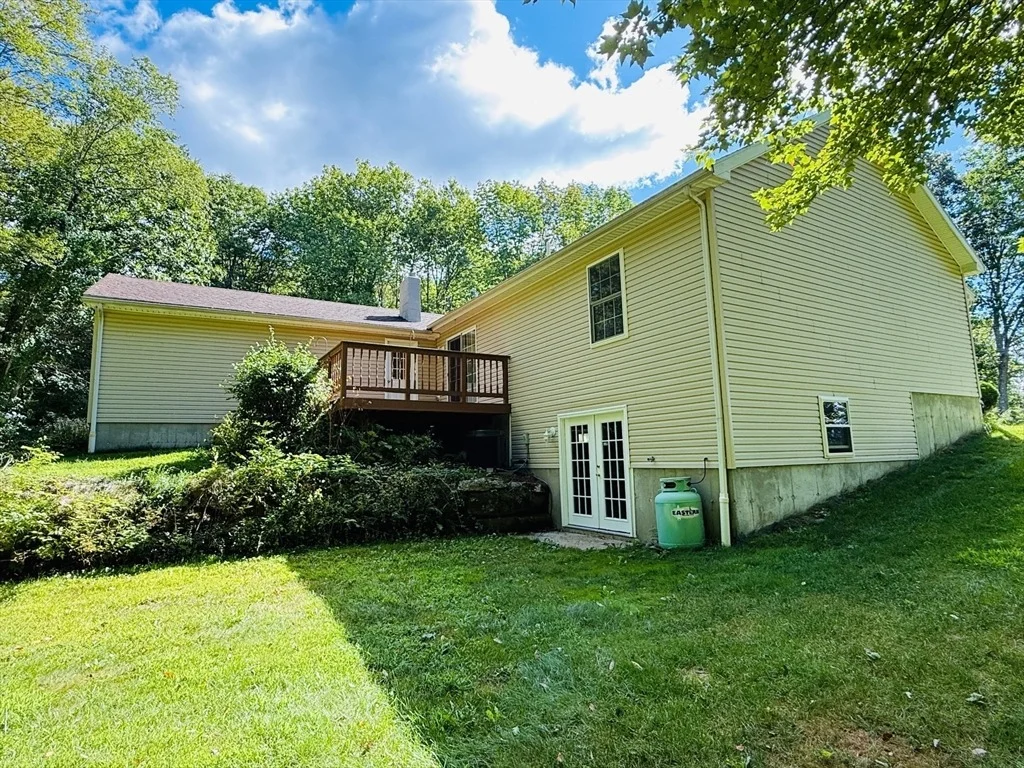 Photo of 330 Root Rd