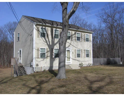 Photo of 210 Keyes Rd