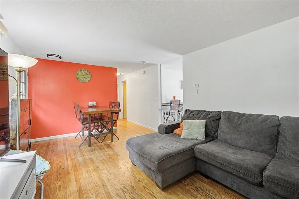 Photo of 11 Crestview Drive