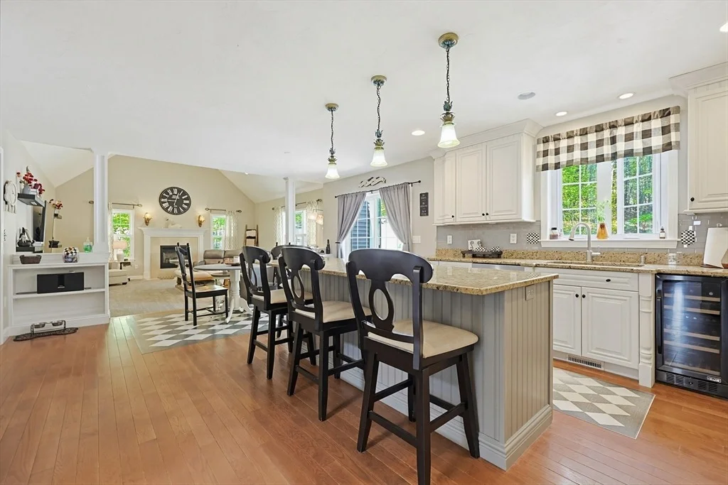 Photo of 42 Shining Rock Dr