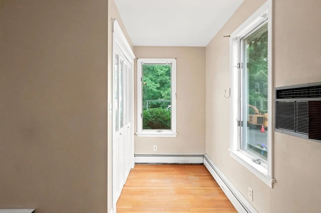 Photo of 32 Glendale Ave