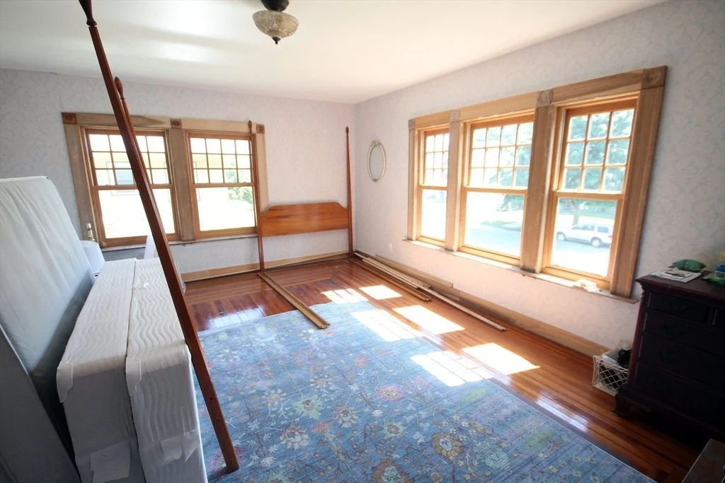 Photo of 50 Bellevue Ave