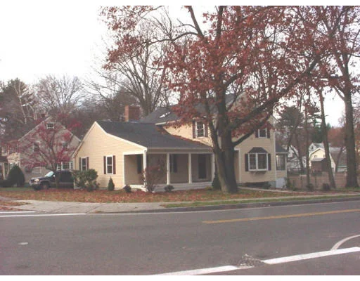 Photo of 138 Lowell Street