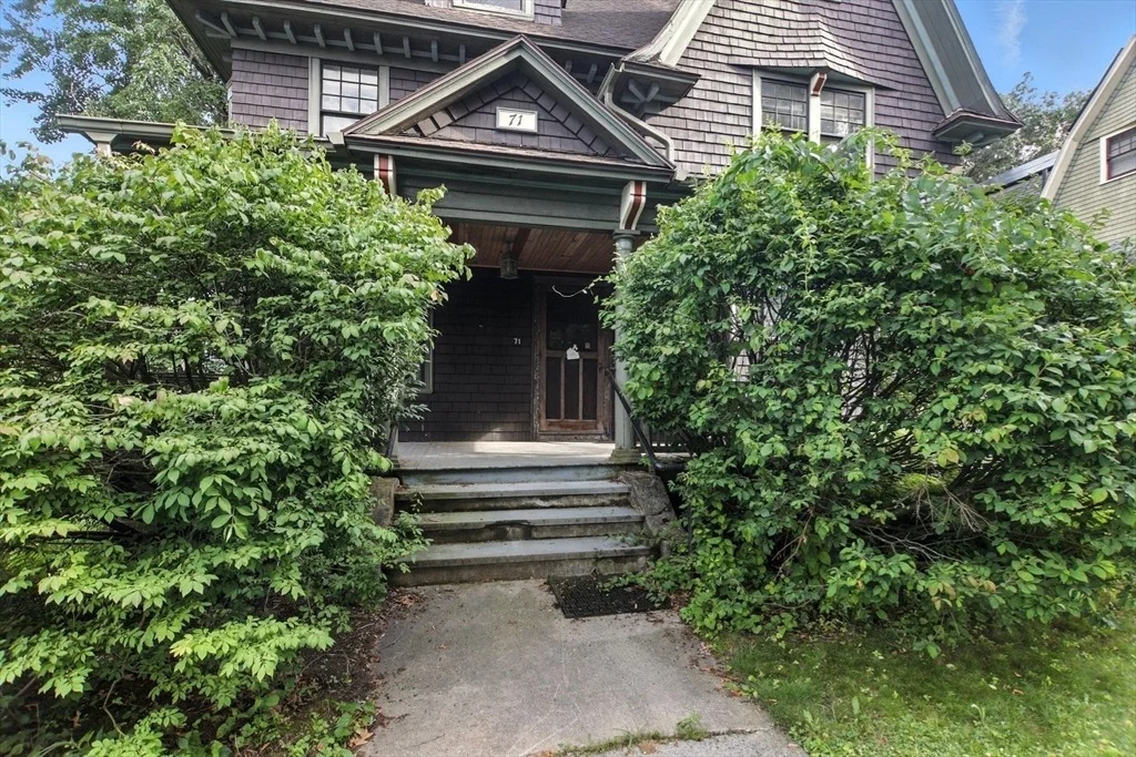 Photo of 71 Fairfield St