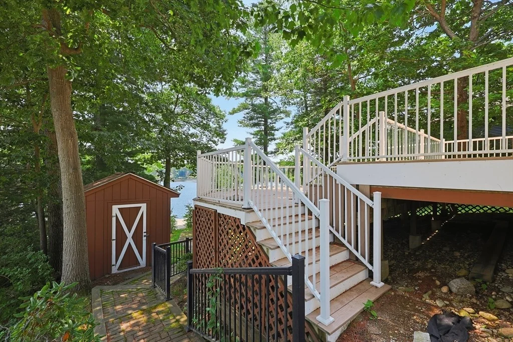 Photo of 82 Ridge Road