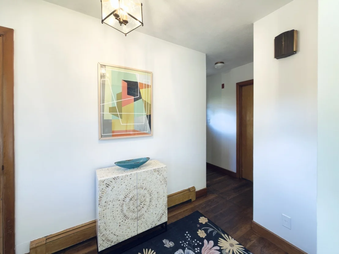Photo of 84 Oak Street