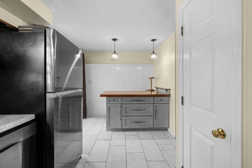 Photo of Unit 21 at 21 Colonial Dr