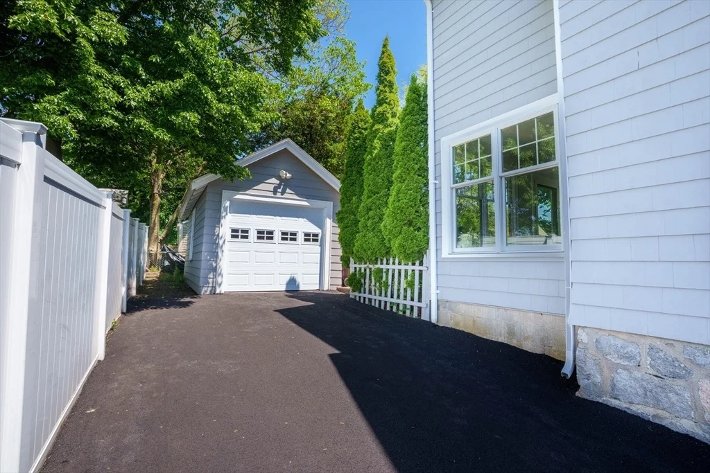 Photo of 198 Cedar Street