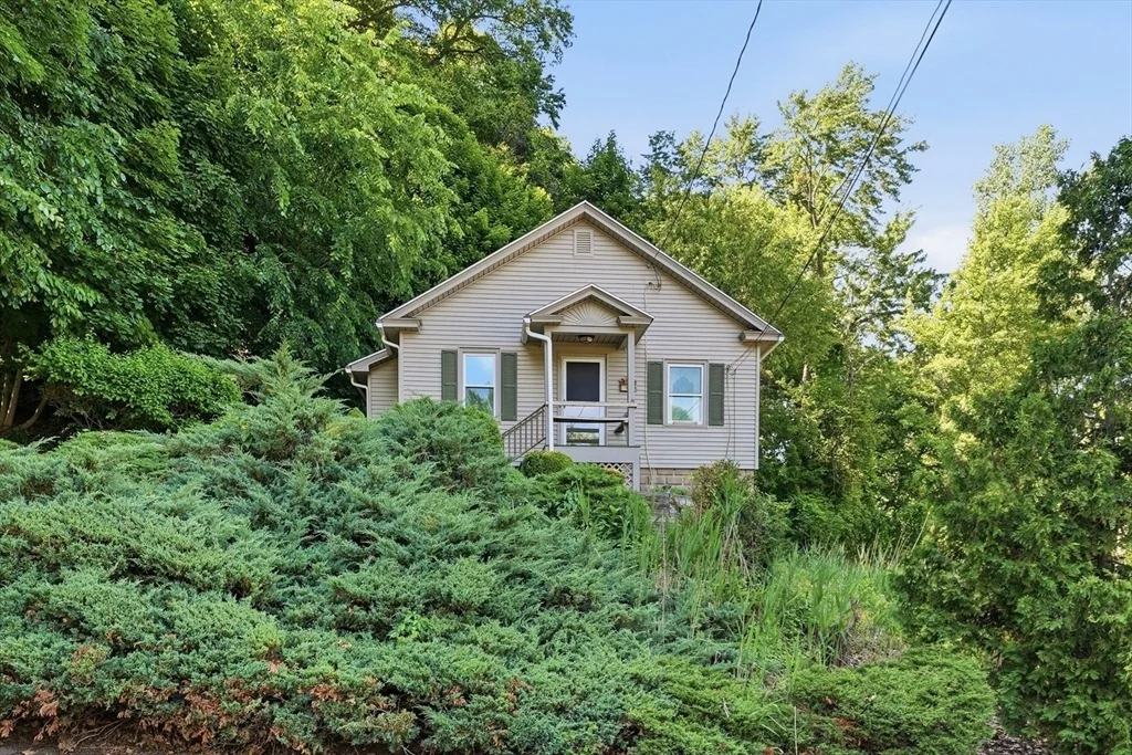 Photo of 114 Field Street