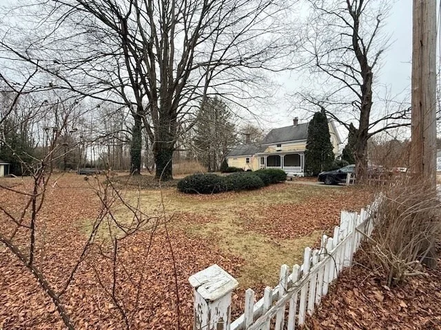 Photo of 8 Maple Street