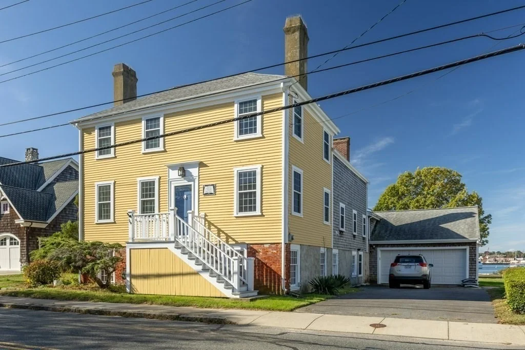 Photo of 164 Main St