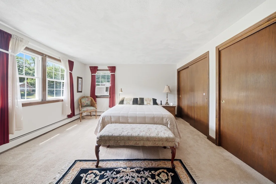 Photo of 9 Sparhawk Dr.