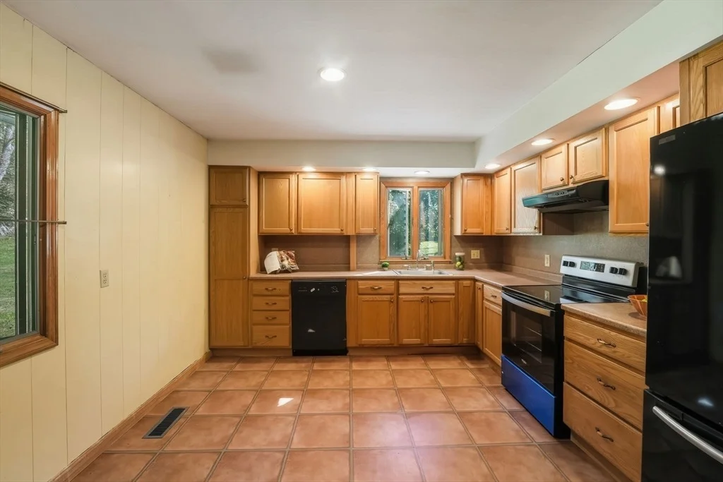 Photo of 10 Sunset Ln