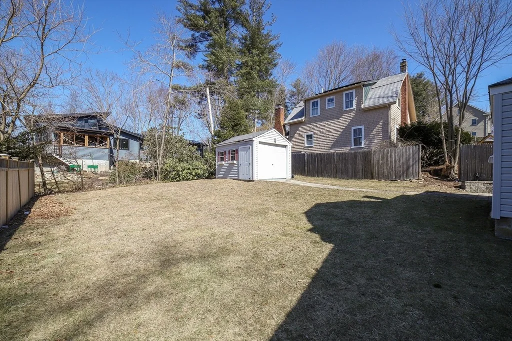 Photo of 27 Riverside Ave