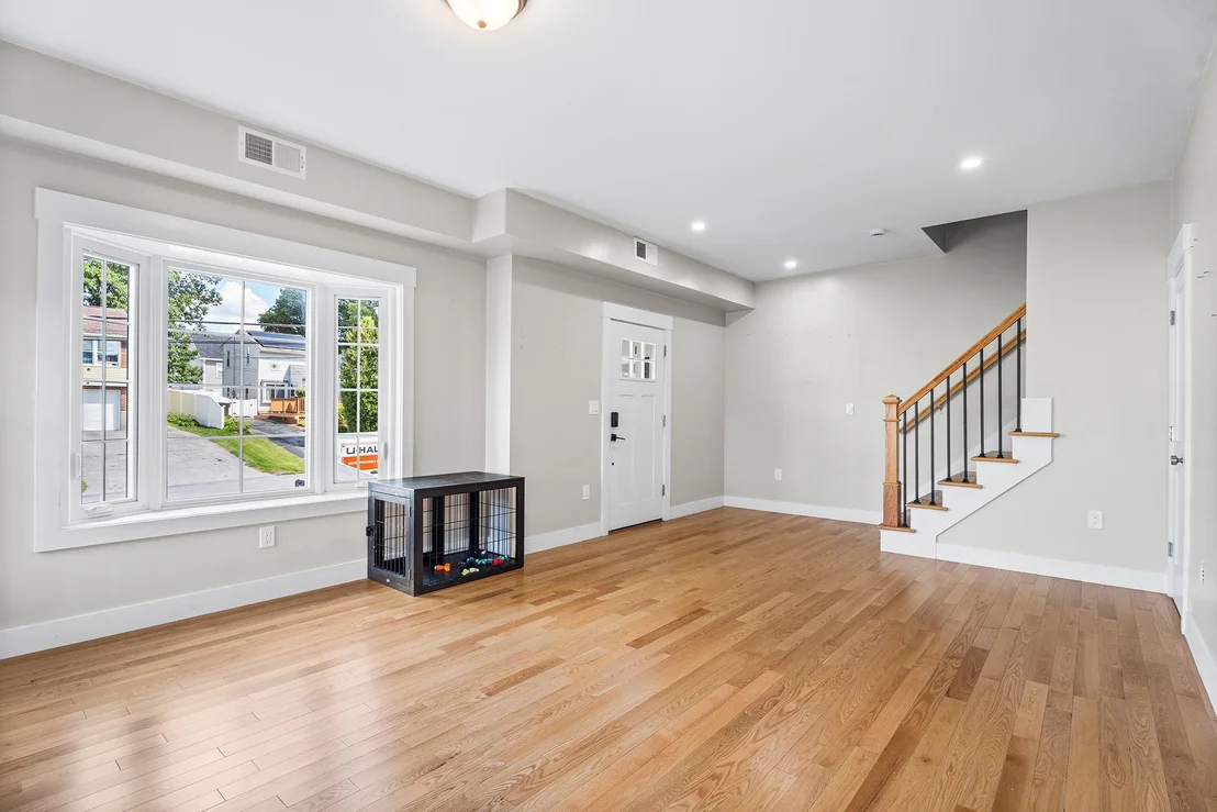 Photo of 30 Valmor St