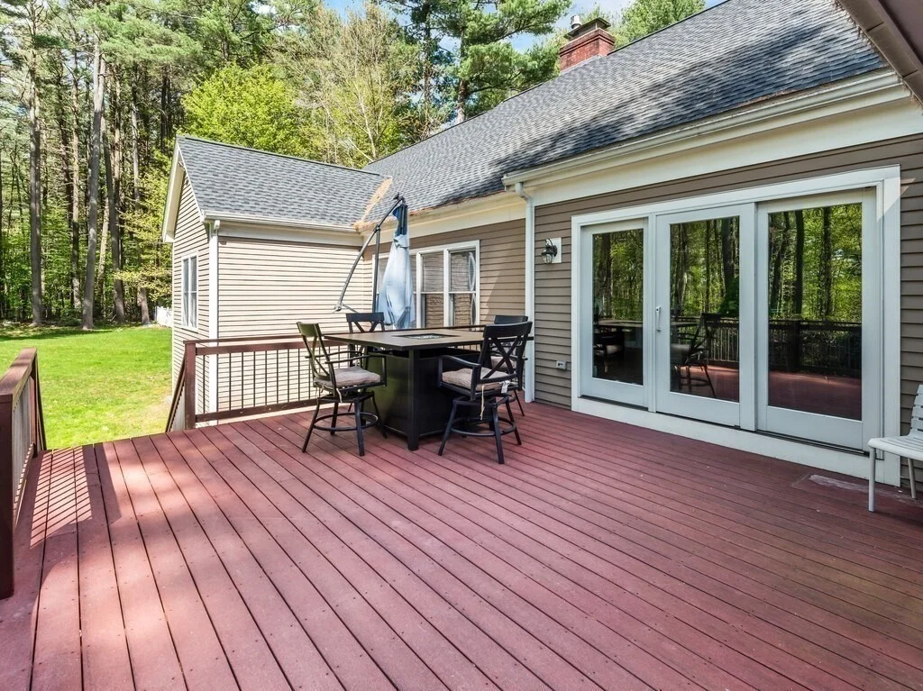 Photo of 33 Smallwood Cir