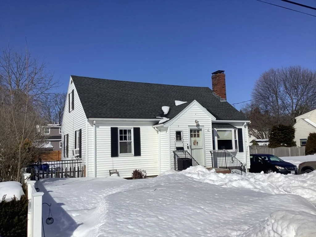 Photo of 2 Chapel Rd