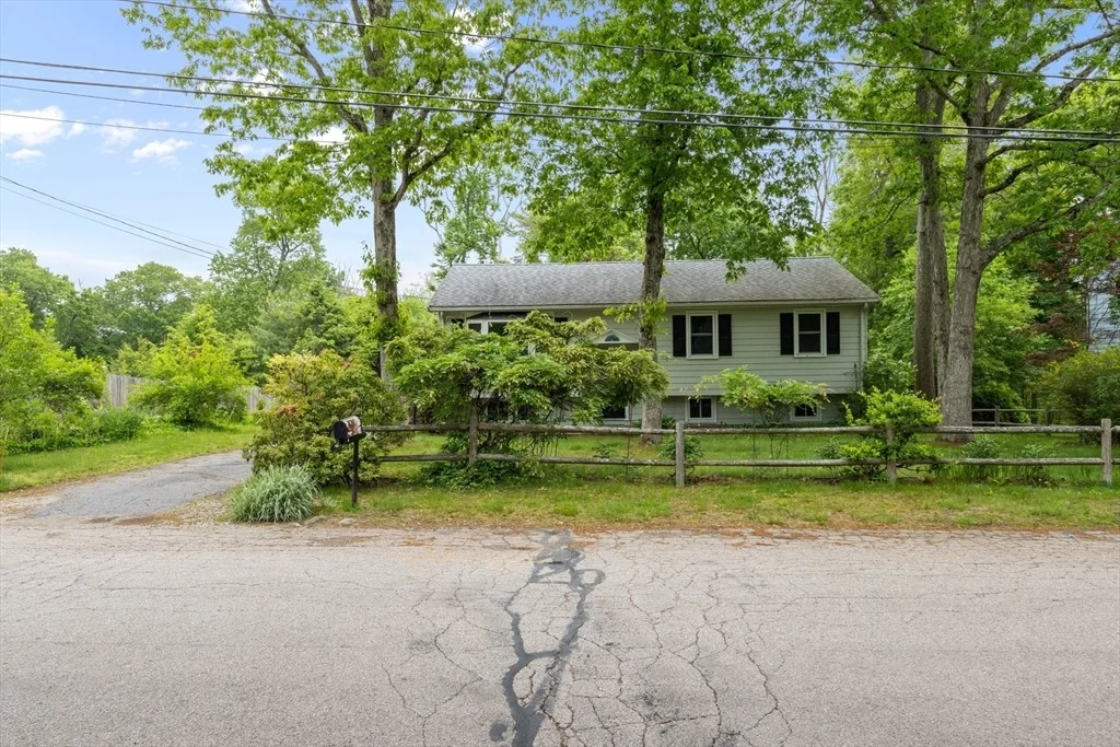Photo of 13 Karen Cir