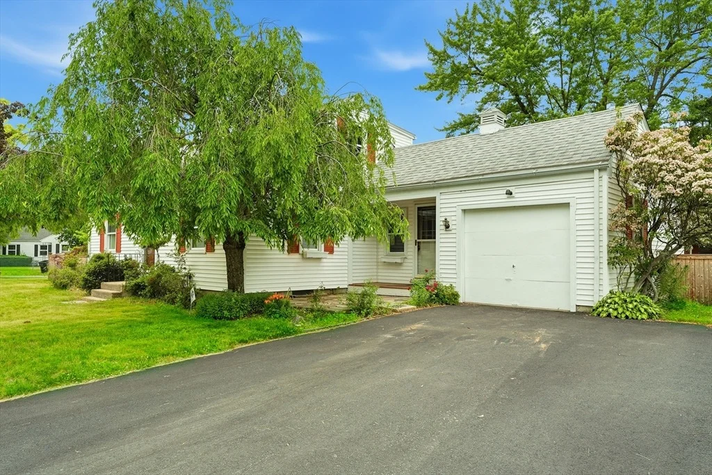Photo of 14 Duggan Circle