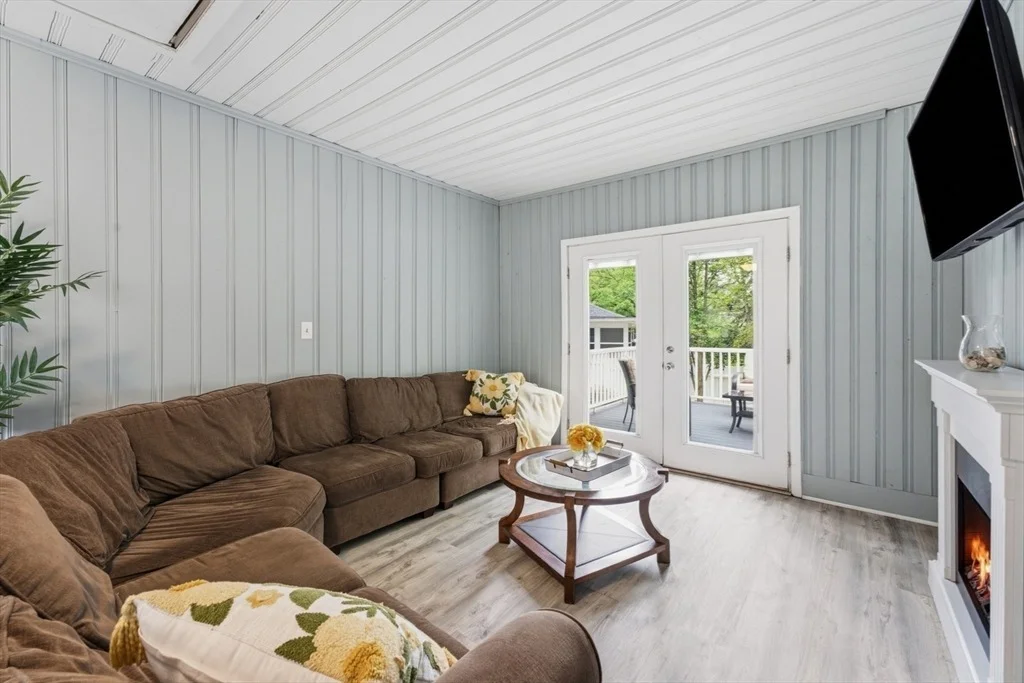 Photo of 28 Intervale Rd