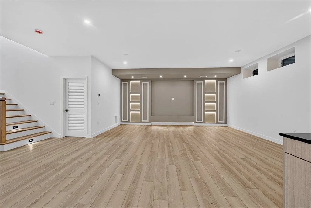 Photo of 23 Lantern Ln