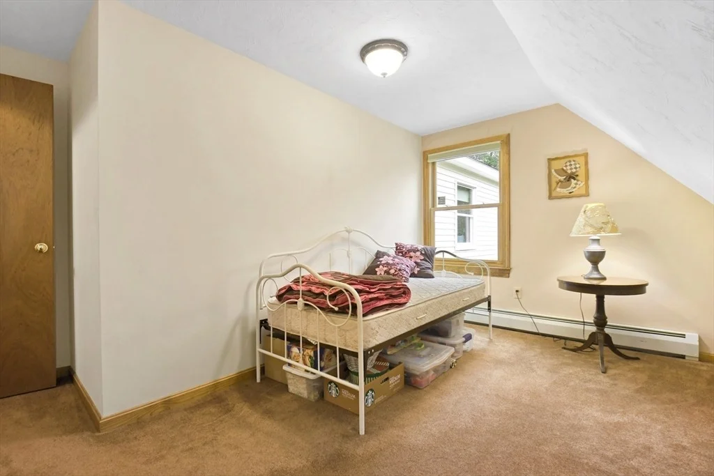 Photo of 92 Baptist Common Rd