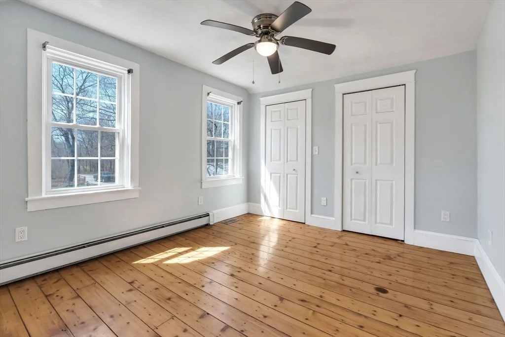 Photo of 478 Fall River Ave
