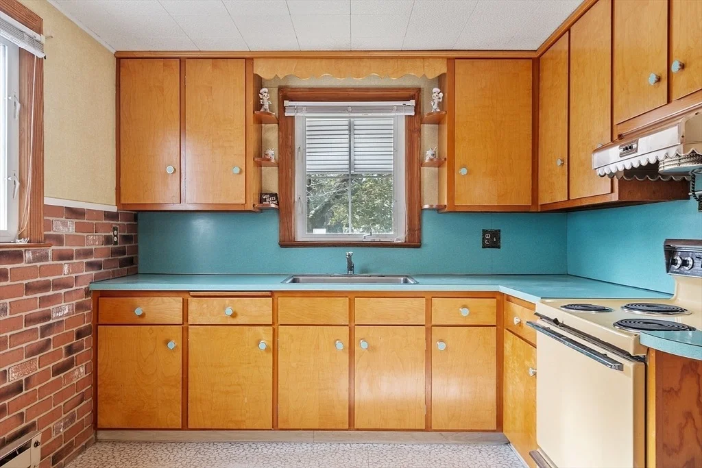 Photo of 2 Oaklandvale Avenue