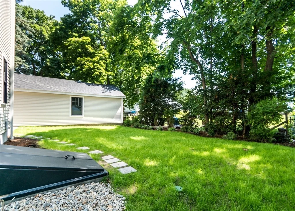 Photo of 38 Hillcroft Road