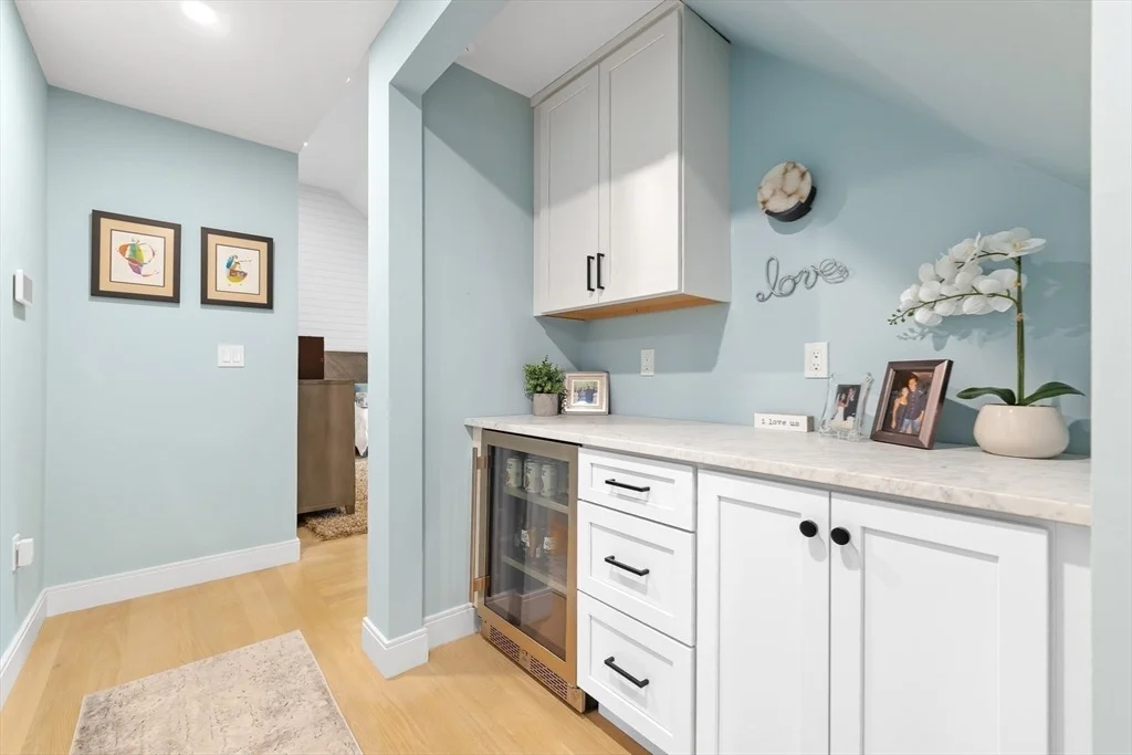 Photo of 24 Deerfield Road