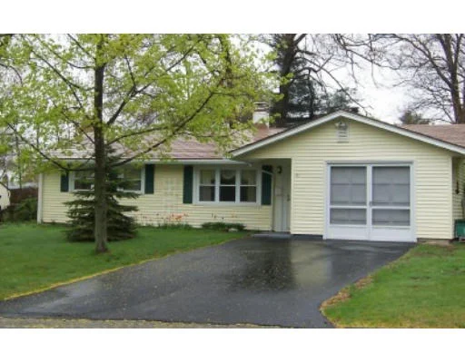 Photo of 72 Budd Ave