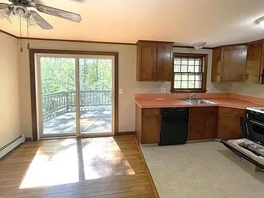 Photo of 297 Strawberry Hill Rd