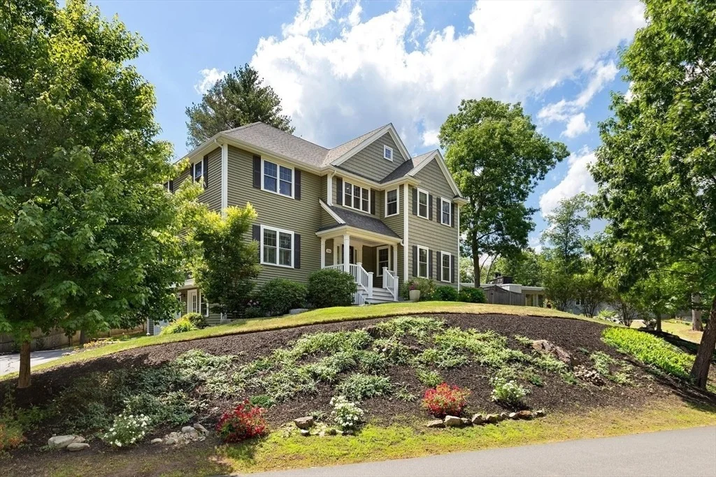Photo of 166 Pearl Street