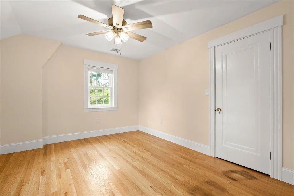 Photo of 106 Central St