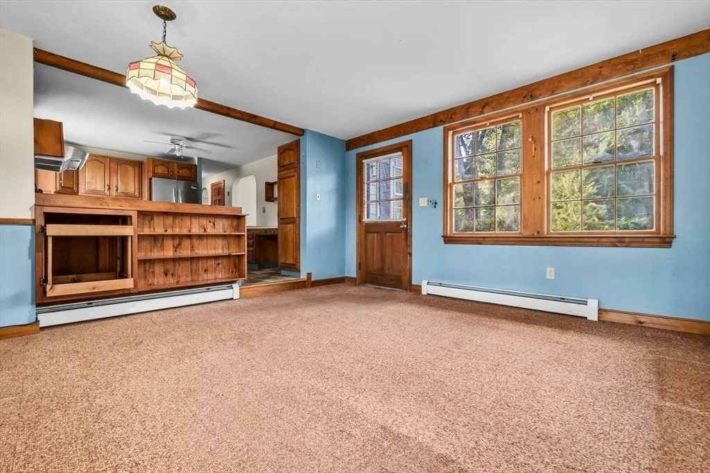 Photo of 10 Noyes Rd