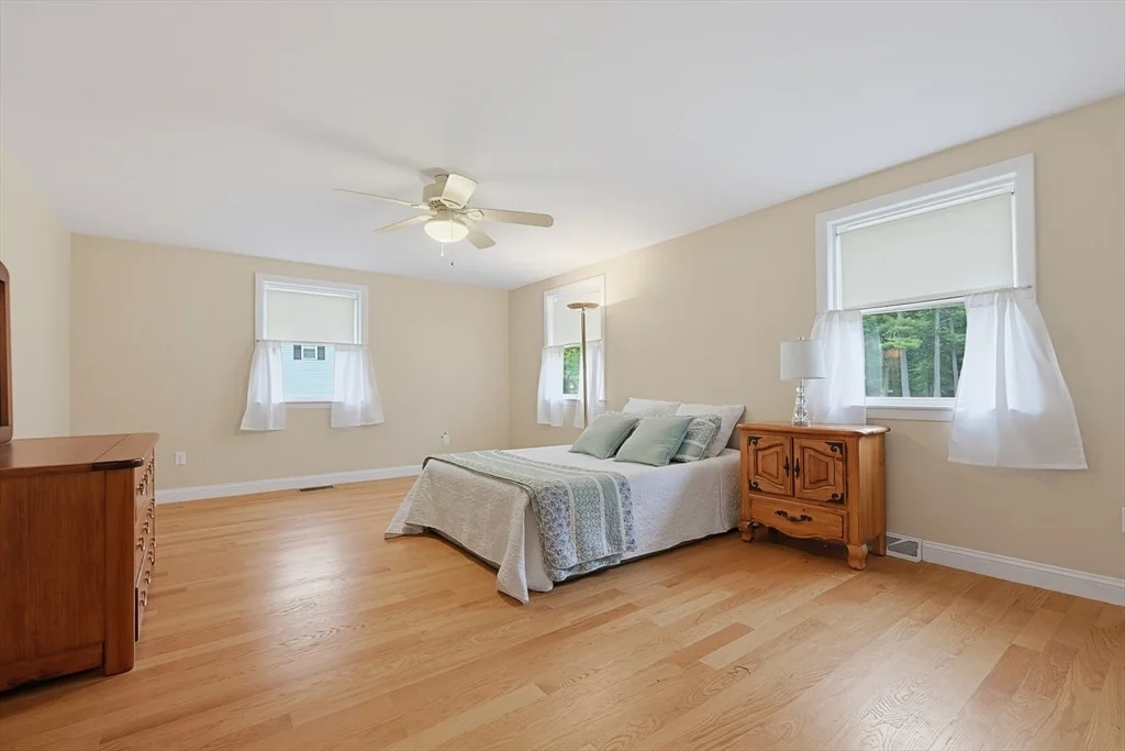 Photo of 165 Harvard Lane