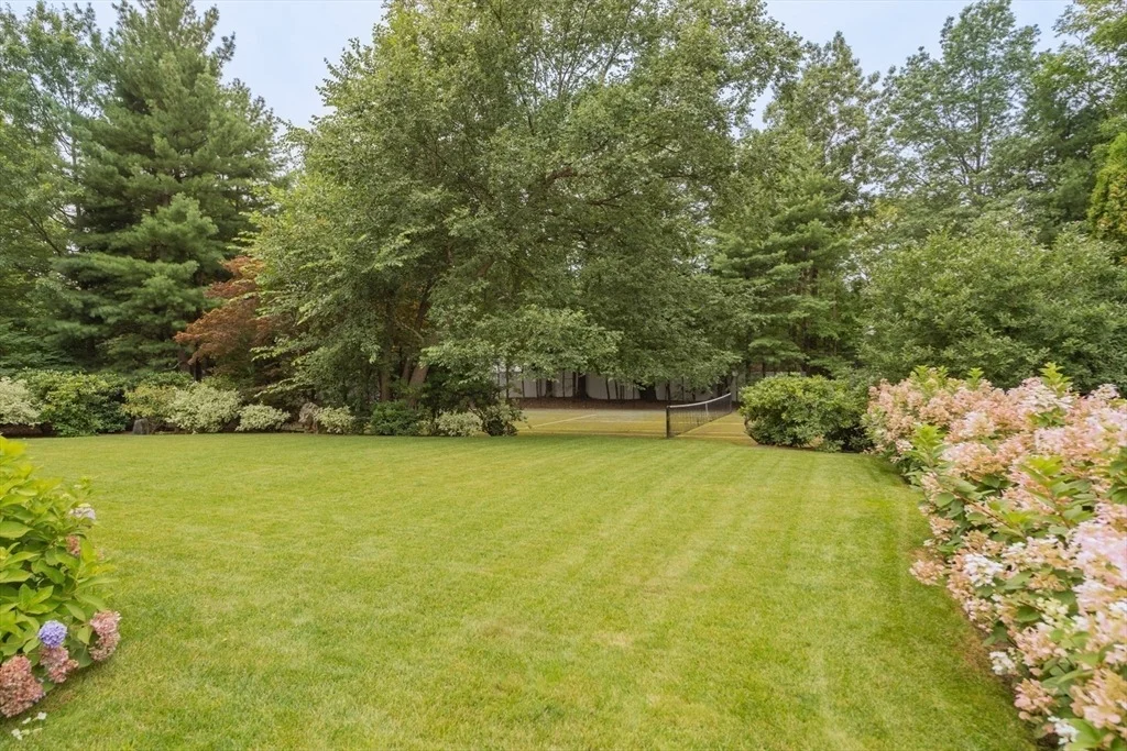 Photo of 355 Buckminster Road