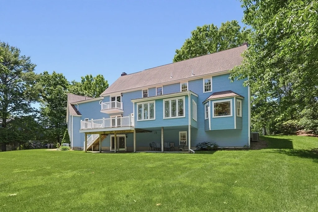 Photo of 19 Windsor Dr.