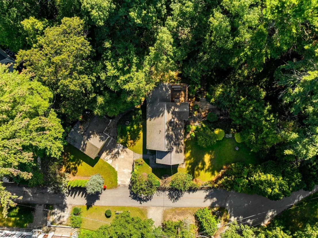 Photo of 64 Lakeside Dr