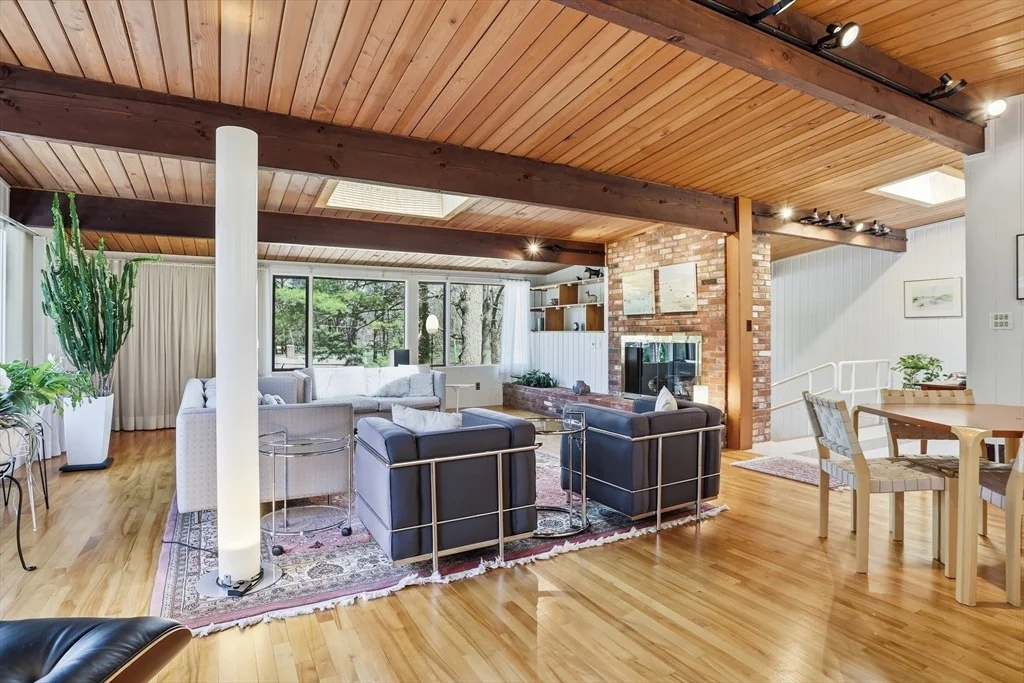 Photo of 32 Baskin Road