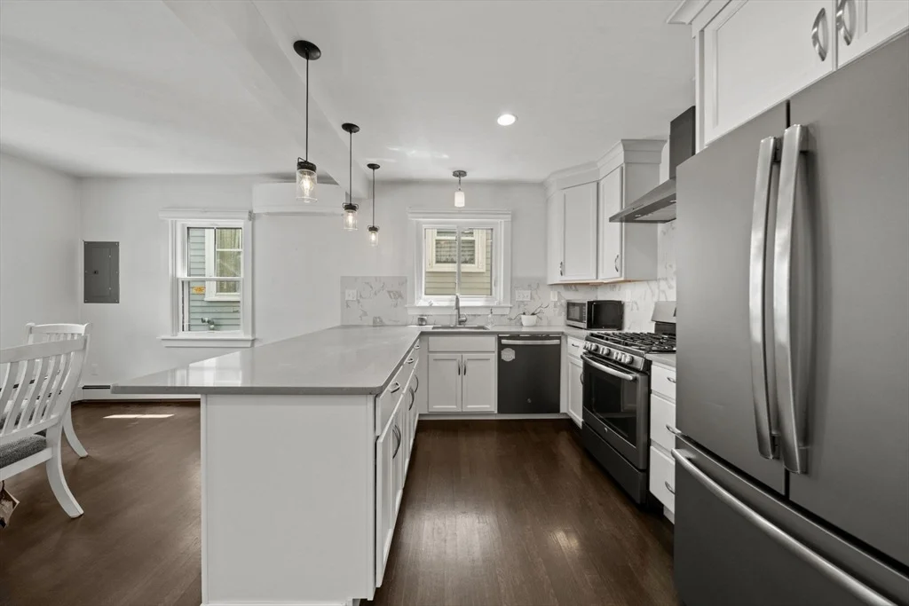 Photo of 32 Maple Ave