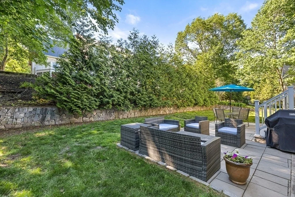 Photo of 21 Willowdale Road