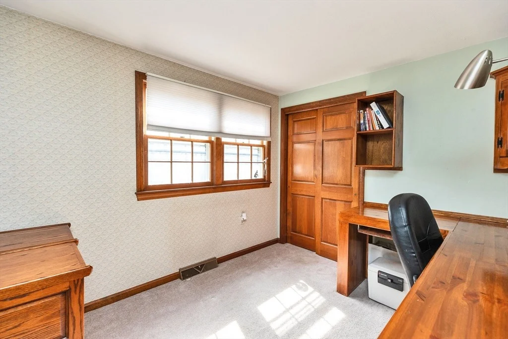 Photo of 22 Taschereau Blvd.