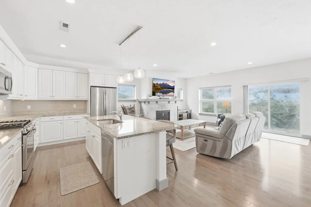 Photo of Unit 8 at 8 Lantern Way