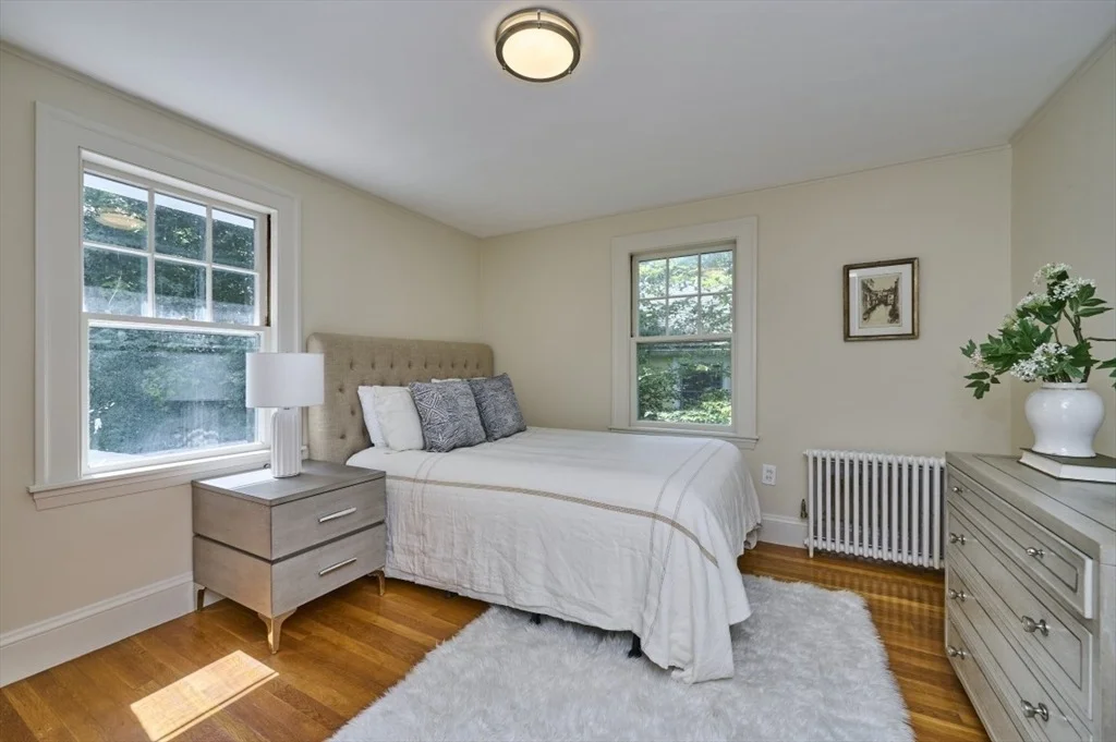 Photo of 16 Fairlee Rd